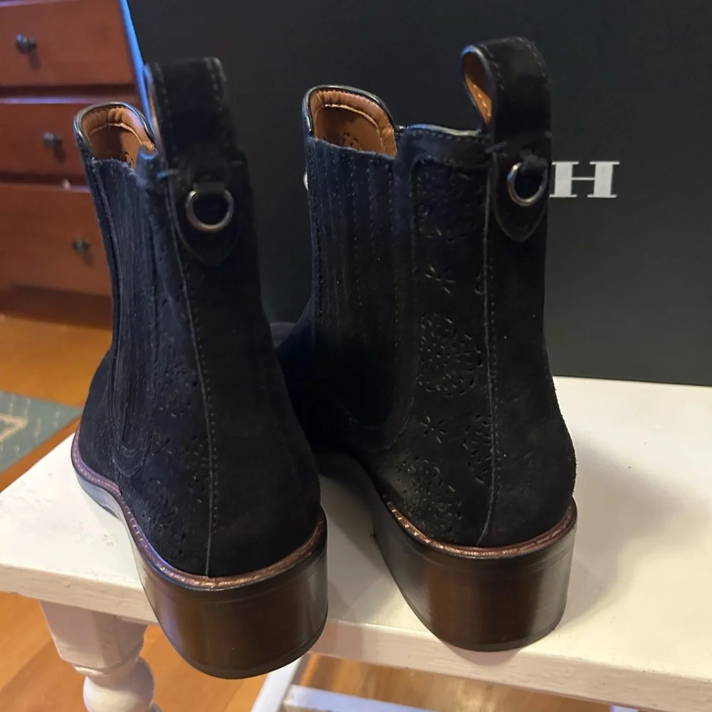 Coach Woman’s Black Suede Bowery Ankle Booties, 10 B - Picture 5 of 9